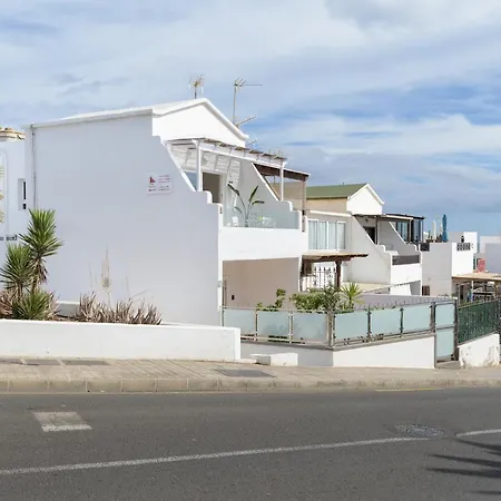 Casa Anzuelo, *